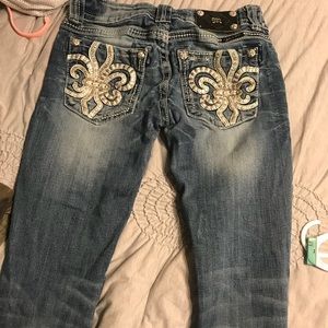 Size 27 Miss Me jeans
